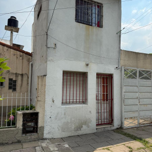 Iparraguirre 202, Lomas de Zamora, Lomas de Zamora